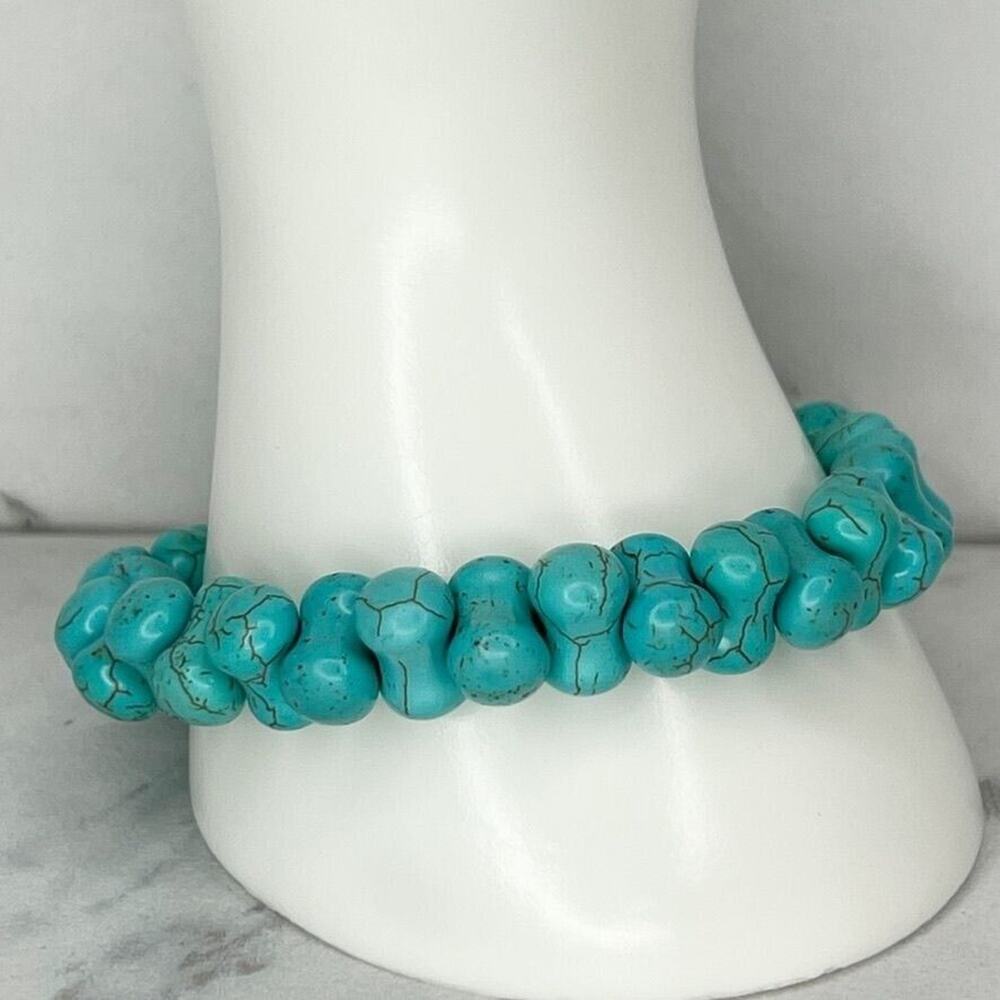 Chunky Faux Turquoise Beaded Stretch Bracelet